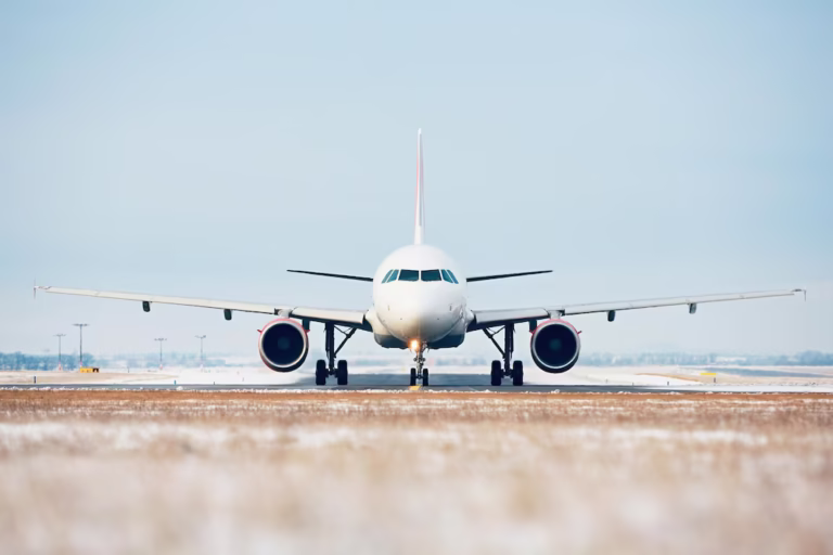 airplane airport runway